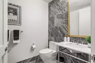 240 Devonshire St, Boston, MA 02110 - Photo 14