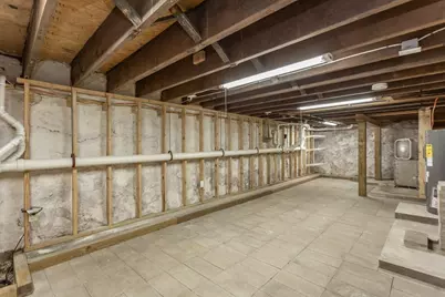 521 Kempton St, New Bedford, MA 02740 - Photo 14