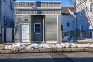 521 Kempton St, New Bedford, MA 02740 - Photo 2