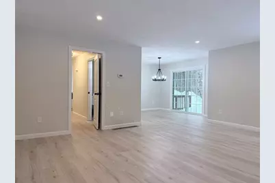 31 Bellwood Cir #31, Bellingham, MA 02019 - Photo 18