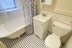 15 Park Dr, Boston, MA 02215 - Photo 10