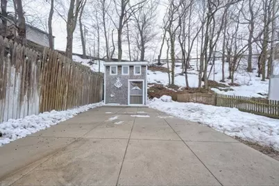 85 Kings Cove Beach Rd, Weymouth, MA 02191 - Photo 20