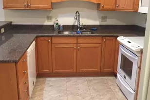 1044 Victoria, New Bedford, MA 02745 - Photo 10