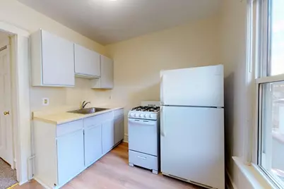 34 Crescent #6, Waltham, MA 02453 - Photo 6