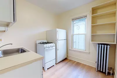 34 Crescent #6, Waltham, MA 02453 - Photo 8