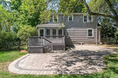 15 Charles St, Natick, MA 01760 - Photo 2