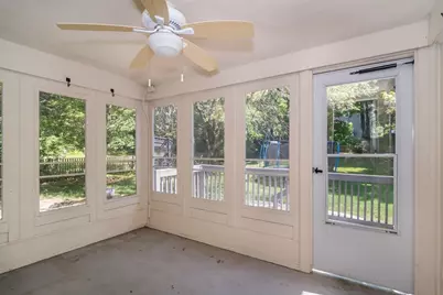 15 Charles St, Natick, MA 01760 - Photo 22