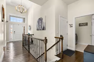 64 Pine Tree Dr, Methuen, MA 01844 - Photo 2