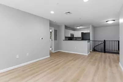 30 Franklin St #116, Malden, MA 02148 - Photo 4