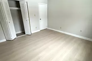 114 Oak Ln, Brockton, MA 02301 - Photo 12