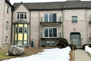 114 Oak Ln, Brockton, MA 02301 - Photo 2