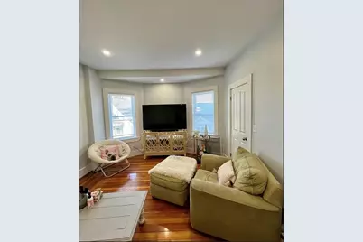 42 Moseley St #1, Boston, MA 02125 - Photo 4