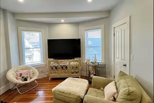 42 Moseley St, Boston, MA 02125 - Photo 4