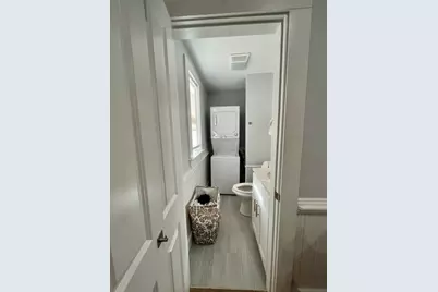 42 Moseley St #1, Boston, MA 02125 - Photo 6