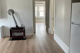 831 Belleville Ave, New Bedford, MA 02745 - Photo 4