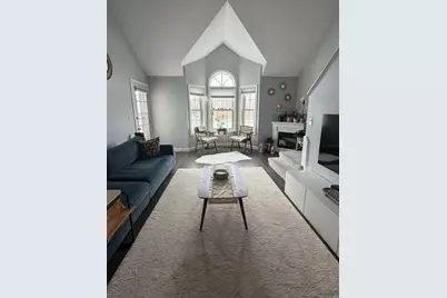 212 Carriage Ln #212, Taunton, MA 02780 - Photo 2