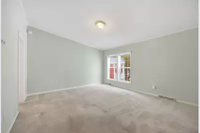 402 Blueberry Cir, Middleborough, MA 02346 - Photo 20