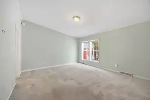 402 Blueberry Cir, Middleborough, MA 02346 - Photo 20