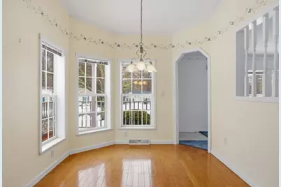 402 Blueberry Cir, Middleborough, MA 02346 - Photo 10