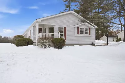 402 Blueberry Cir, Middleborough, MA 02346 - Photo 2
