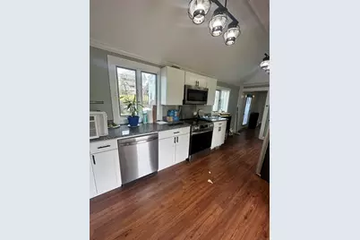 7 Leighton Ct, Gloucester, MA 01930 - Photo 16