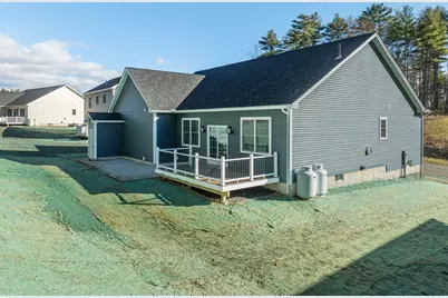 15 High Bluff Rd, Belchertown, MA 01007 - Photo 4