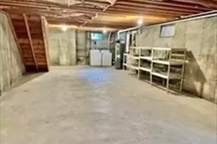 152 Sycamore St, Watertown, MA 02472 - Photo 6