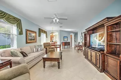 10577 Avila Circle, Fort Myers, FL 33913 - Photo 8