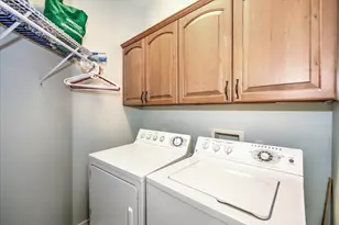 10577 Avila Cir, Fort Myers, FL 33913 - Photo 20