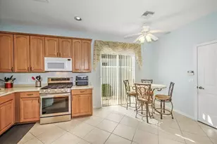 10577 Avila Cir, Fort Myers, FL 33913 - Photo 10