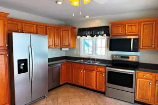 50 Wigwam Hill Dr, Worcester, MA 01605 - Photo 2