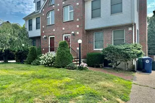 16 Central, Newton, MA 02460 - Photo 8