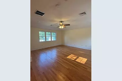 20 Alma Rd, Burlington, MA 01803 - Photo 8