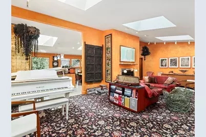 38 Cumberland Avenue, Brookline, MA 02445 - Photo 8