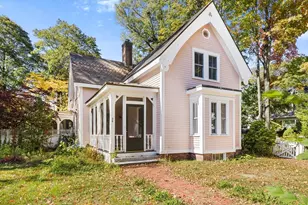 32 - 34 Thoreau St, Concord, MA 01742 - Photo 1