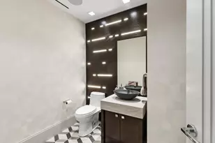 1 Dalton St, Boston, MA 02199 - Photo 26