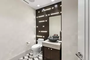 1 Dalton St, Boston, MA 02199 - Photo 26