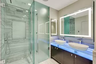 1 Dalton St, Boston, MA 02199 - Photo 18