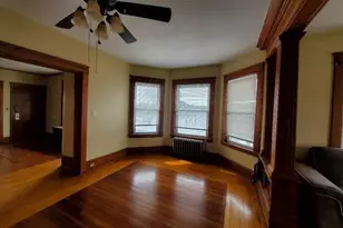 27 Bond St, Fall River, MA 02720 - Photo 4