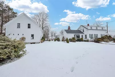 218 High St, North Attleboro, MA 02760 - Photo 2