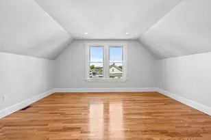 67 Romsey St, Boston, MA 02125 - Photo 8