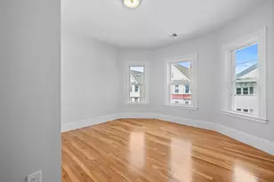 67 Romsey St, Boston, MA 02125 - Photo 20