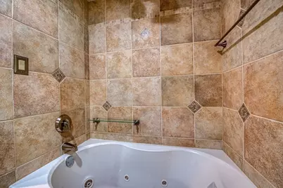328 Caswell St, Taunton, MA 02718 - Photo 16