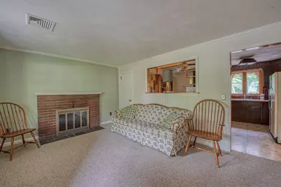 328 Caswell St, Taunton, MA 02718 - Photo 4