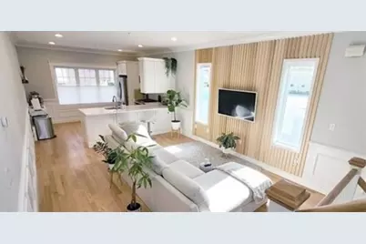 16 Common St #5, Waltham, MA 02451 - Photo 2