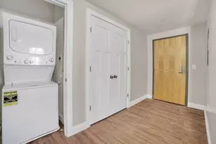 127 Centre St, Brockton, MA 02302 - Photo 10