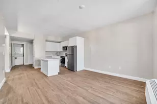 127 Centre St, Brockton, MA 02302 - Photo 2