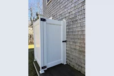 121 Eileen St, Yarmouth, MA 02675 - Photo 6