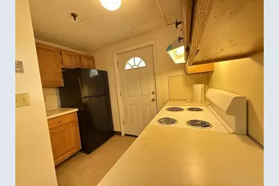 12A Hammond St #A, Waltham, MA 02451 - Photo 10