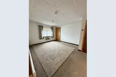 12A Hammond St #A, Waltham, MA 02451 - Photo 2